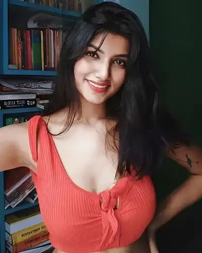Escort Trang